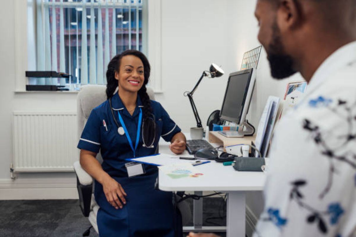 Private Cardiology Consultation in the UK: Costs and Booking